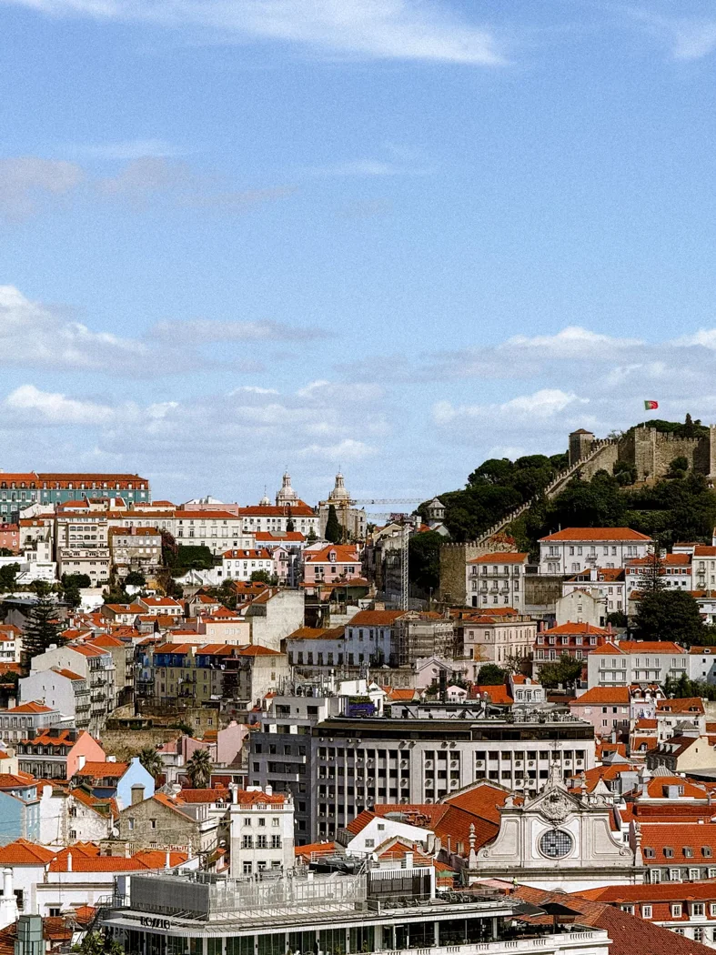 Lisbon rooftops beneath São Jorge Castle