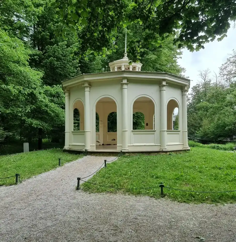 Jeka Pavilion with arched openings and roof lantern in Zagreb’s Maksimir Park